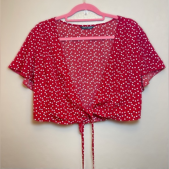 SHEIN Wrap Tie Side Heart Print Blouse size: L - Picture 2 of 4